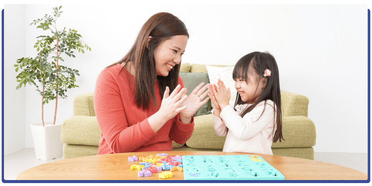 Parents and daycare staff communicating